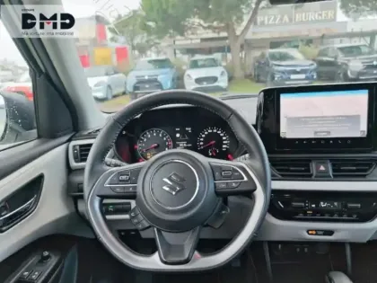 Photo 6 Suzuki Swift  1.2 Hybrid 83ch Privilège Auto