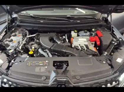 Photo 14 Renault Espace  1.2 E-Tech full hybrid 200ch esprit Alpine 7 places - 25