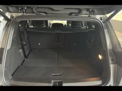 Photo 11 Renault Espace  1.2 E-Tech full hybrid 200ch esprit Alpine 7 places - 25