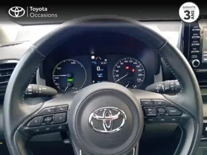 Photo 20 Toyota Yaris  116h Dynamic 5p MC24