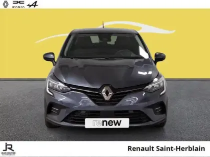 Photo 6 Renault Clio  1.6 E-Tech hybride 145ch Equilibre