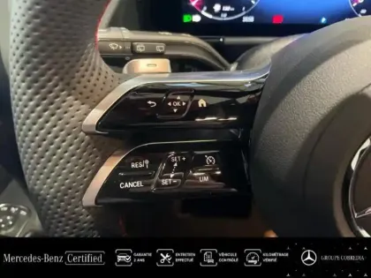 Photo 8 Mercedes GLA  180 d 116ch AMG Line 8G-DCT