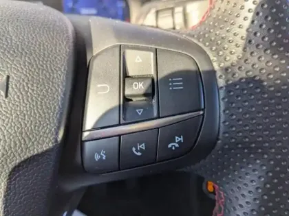 Photo 10 Ford Puma  1.0 Flexifuel 125ch S&S mHEV ST-Line