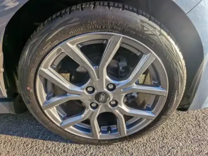 Photo 8 Ford Fiesta Gén. V Ph2 ST-Line 5