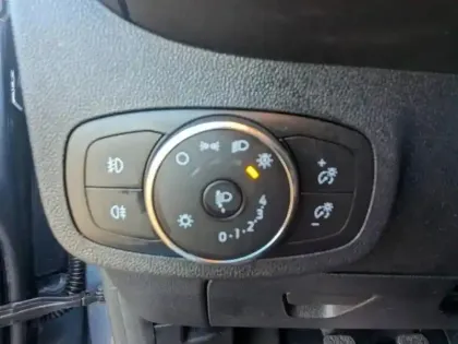 Photo 11 Ford Fiesta Gén. V Ph2 ST-Line 5