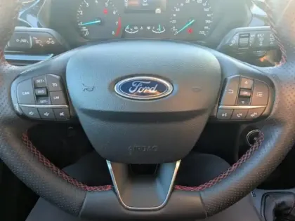 Photo 14 Ford Fiesta Gén. V Ph2 ST-Line 5