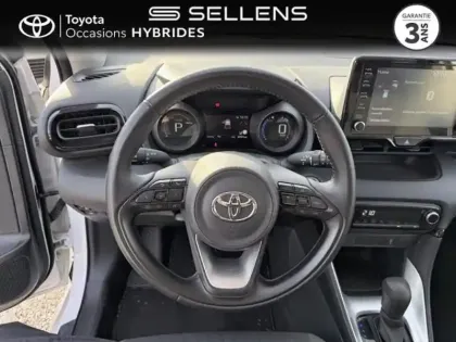 Photo 8 Toyota Yaris  116h Design 5p MY22