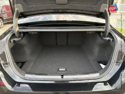 Photo 28 BMW Serie 5 Série 5 i5 340ch M Sport eDrive40