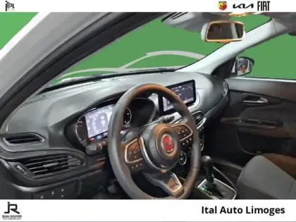 Photo 7 Fiat Tipo Gén. II Ph2 MY23 Cross 5