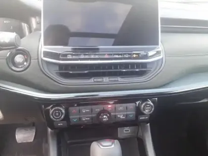 Photo 13 Jeep Compass  1.3 Turbo T4 240ch PHEV 4xe North Star AT6 eAWD