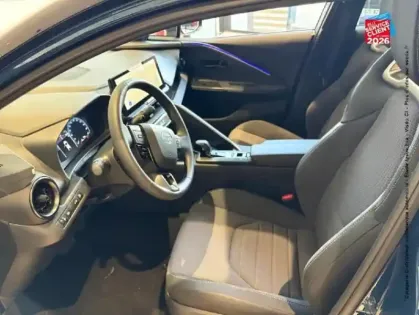 Photo 14 Toyota C-HR  1.8 Hybride 140ch Collection MY25