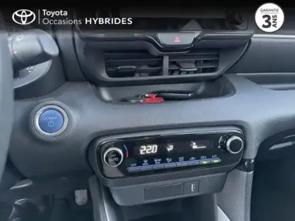 Photo 11 Toyota Yaris  116h Dynamic 5p MY22