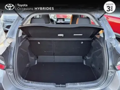 Photo 24 Toyota Yaris  116h Dynamic 5p MY22