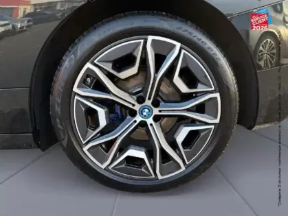 Photo 9 BMW Ix  xDrive40 326ch Edition Sport