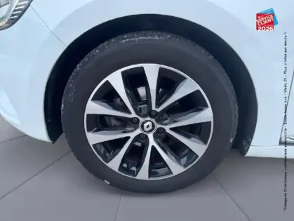 Photo 9 Renault Clio  1.0 TCe 90ch Techno Camera GPS