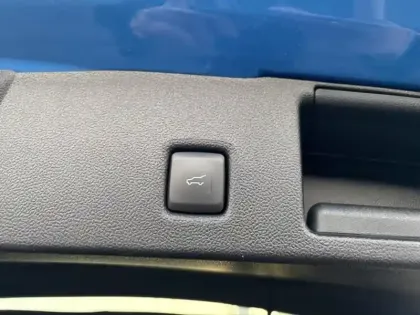 Photo 13 Ford Kuga  2.5 Duratec 180ch Hybrid FlexiFuel ST-Line X Powershift