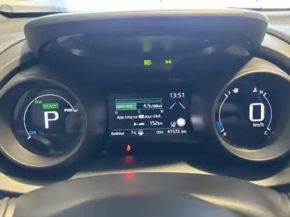 Photo 7 Toyota Yaris  Cross 116h Design MY22