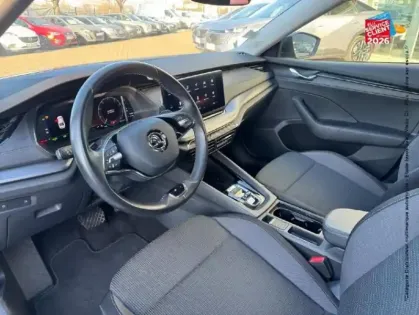 Photo 14 Skoda Octavia  1.4 TSI PHEV iV 204ch Business DSG6e Euro6d-AP