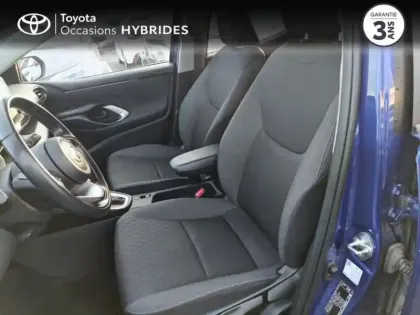 Photo 10 Toyota Yaris  116h Design 5p MY22