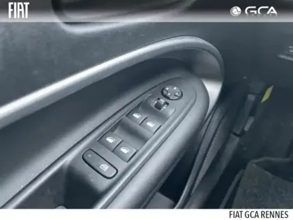 Photo 11 Jeep Avenger  1.2 Turbo T3 100ch MHEV Altitude BVR6 eHybrid