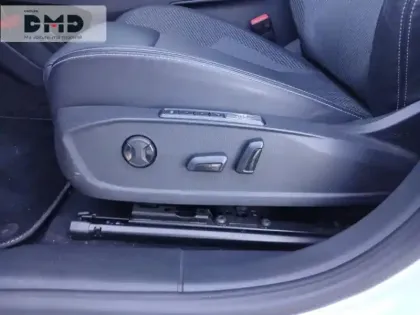 Photo 14 Ford Explorer  286ch Extended Range 77kWh RWD