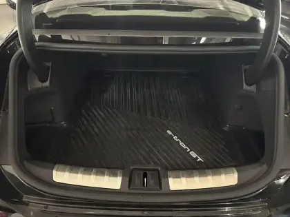 Photo 25 Audi E-tron  GT 476 ch quattro