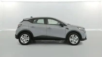 Photo 5 Renault Captur  E-Tech full hybrid 145 ch