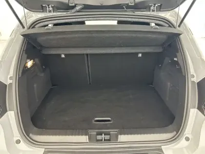 Photo 20 Renault Captur  E-Tech full hybrid 145 ch