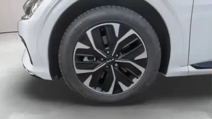 Photo 10 Kia Ev6  229 ch