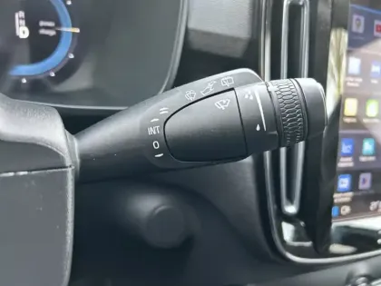 Photo 13 Volvo Xc40  Recharge 231 ch 1EDT