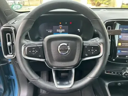 Photo 8 Volvo Xc40  Recharge 231 ch 1EDT