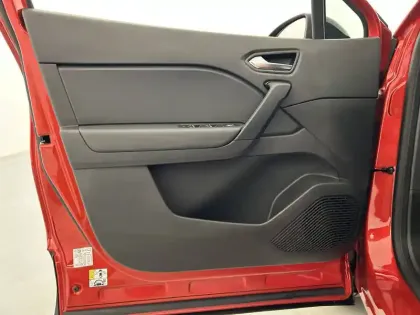 Photo 9 Renault Captur  E-Tech full hybrid 145 ch