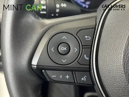 Photo 15 Toyota Rav4  Hybride Pro 218 ch 2WD