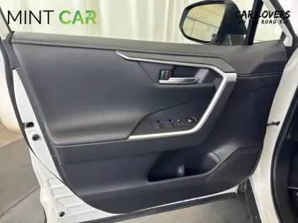 Photo 21 Toyota Rav4  Hybride Pro 218 ch 2WD