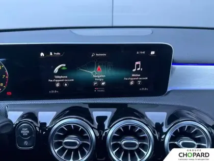 Photo 13 Mercedes Classe A  35 Mercedes-AMG 7G-DCT Speedshift AMG 4Matic