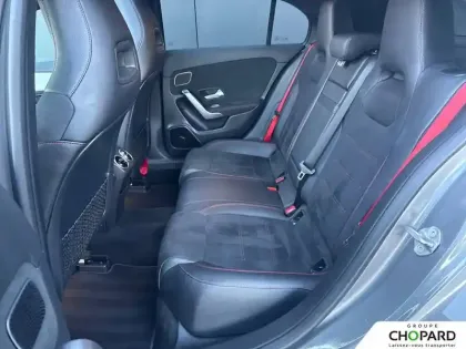 Photo 17 Mercedes Classe A  35 Mercedes-AMG 7G-DCT Speedshift AMG 4Matic