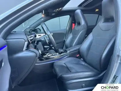 Photo 10 Mercedes Classe A  35 Mercedes-AMG 7G-DCT Speedshift AMG 4Matic