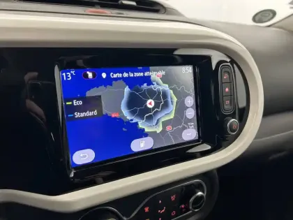 Photo 13 Renault Twingo  III E-Tech