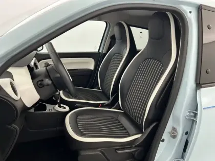 Photo 10 Renault Twingo  III E-Tech