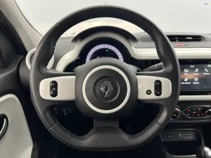 Photo 12 Renault Twingo  III E-Tech
