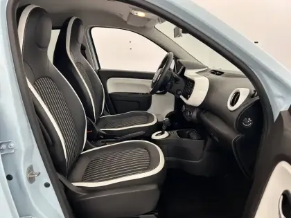 Photo 11 Renault Twingo  III E-Tech