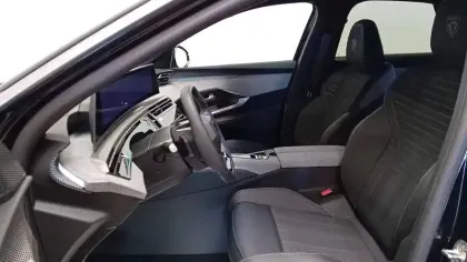 Photo 11 Peugeot 3008  Plug-in Hybrid 195 e-DCS7