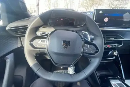 Photo 42 Peugeot 2008 Gén. II Ph2 Allure 5