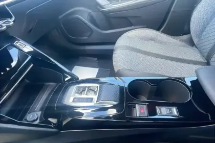 Photo 44 Peugeot 2008 Gén. II Ph2 Allure 5