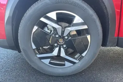 Photo 11 Peugeot 2008  Hybrid 145 e-DCS6