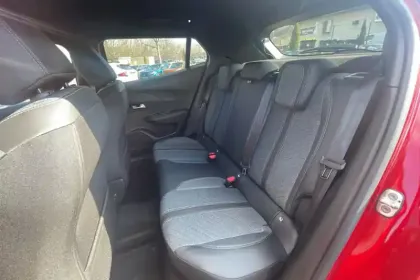 Photo 37 Peugeot 2008 Gén. II Ph2 Allure 5