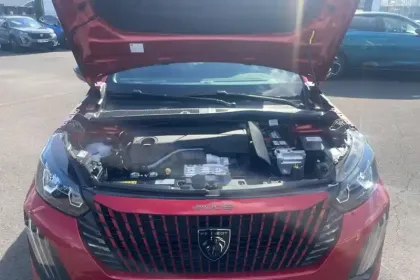 Photo 35 Peugeot 2008 Gén. II Ph2 Allure 5