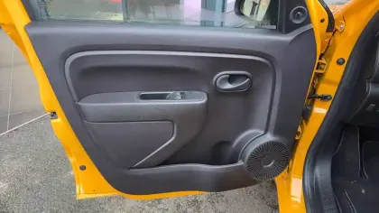 Photo 10 Renault Twingo  III E-Tech