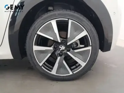 Photo 10 Peugeot 208  Electrique 50 kWh 136ch