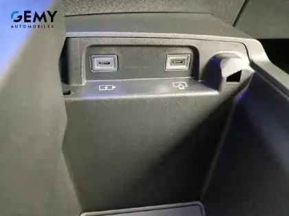 Photo 21 Peugeot 3008  Hybrid 136 e-DCS6